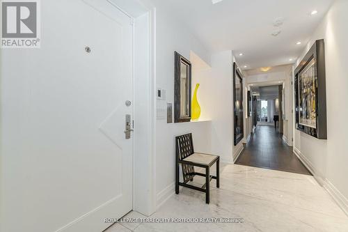 #115 -2095 Lake Shore Blvd W, Toronto, ON - Indoor Photo Showing Other Room