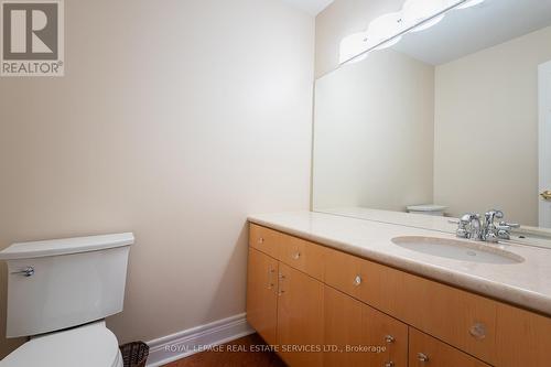 #402 -30 Anglesey Blvd, Toronto, ON - Indoor Photo Showing Bathroom