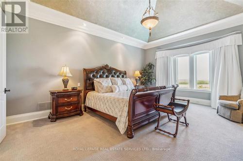5652 Steeles Avenue W, Milton, ON - Indoor Photo Showing Bedroom