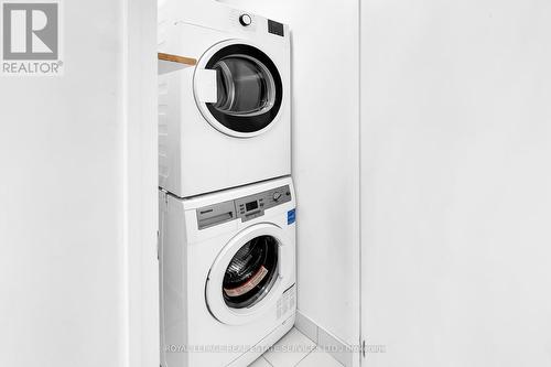 #1508 -9 Valhalla Inn Rd, Toronto, ON - Indoor Photo Showing Laundry Room