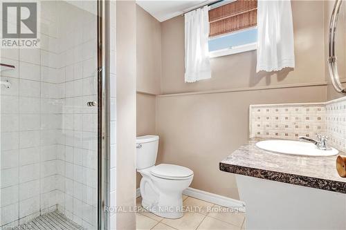 4 Furminger Pl, St. Catharines, ON - Indoor Photo Showing Bathroom