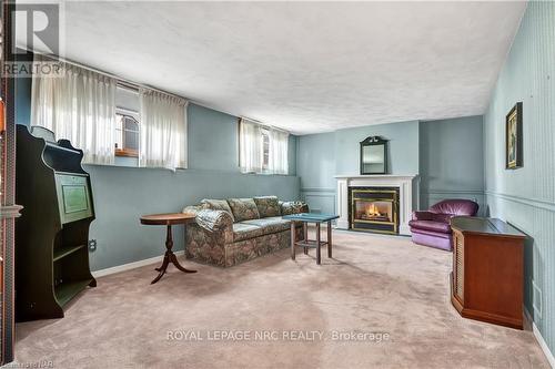 4 Furminger Place, St. Catharines, ON - Indoor With Fireplace
