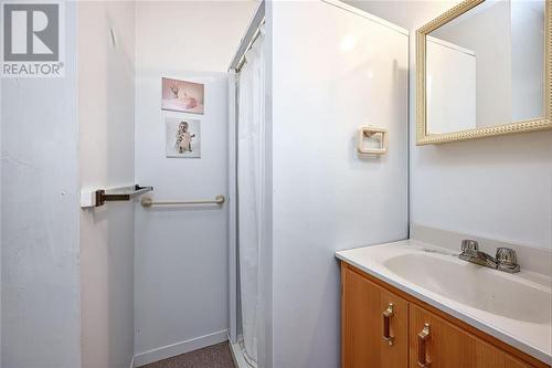 103-105 Loon Bay Lane, Mcdonalds Corners, ON - Indoor Photo Showing Bathroom