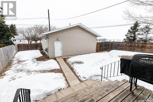 505 Chipman Street, Luseland, SK - Outdoor With Exterior