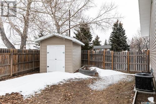 505 Chipman Street, Luseland, SK - Outdoor