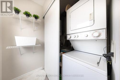 #330 -26 Douro St, Toronto, ON - Indoor Photo Showing Laundry Room