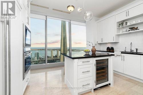 3305 - 183 Wellington Street W, Toronto, ON - Indoor Photo Showing Kitchen With Upgraded Kitchen