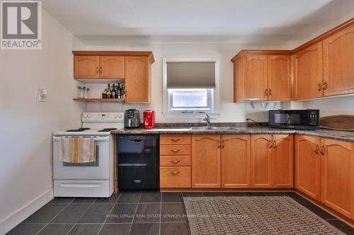 222 Alexandra Street, Port Colborne, ON - Indoor Photo Showing Kitchen With Double Sink