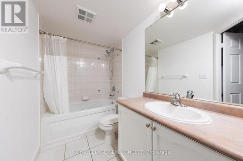#3108 -23 Hollywood Ave, Toronto, ON - Indoor Photo Showing Bathroom