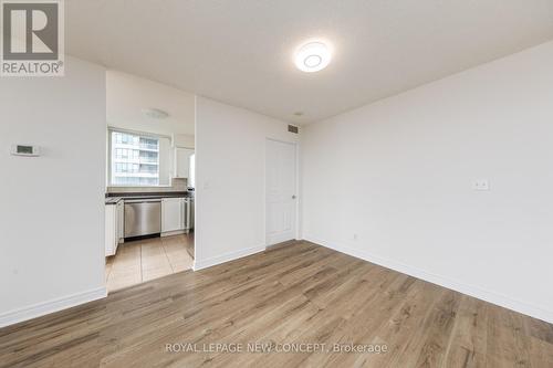 #3108 -23 Hollywood Ave, Toronto, ON - Indoor Photo Showing Other Room