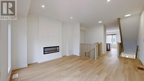 8 Winters Crescent, Collingwood, ON - Indoor With Fireplace