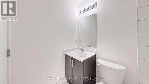 8 Winters Cres, Collingwood, ON - Indoor Photo Showing Bathroom