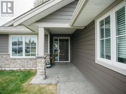 7460 Gabriola Crescent, Powell River, BC - Outdoor