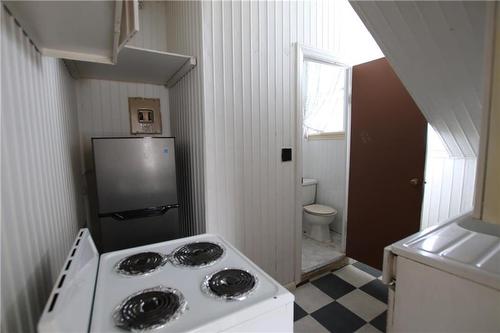 170 2Nd Street E, The Pas, MB - Indoor Photo Showing Laundry Room