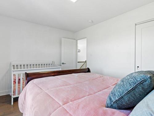 Chambre Ã Â coucher - 153 Rue Bénard, Sainte-Julie, QC - Indoor Photo Showing Bedroom