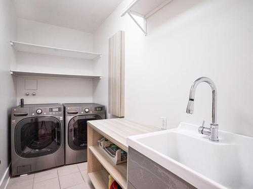 Laundry room - 1201-370 Rue St-André, Montréal (Ville-Marie), QC - Indoor Photo Showing Laundry Room