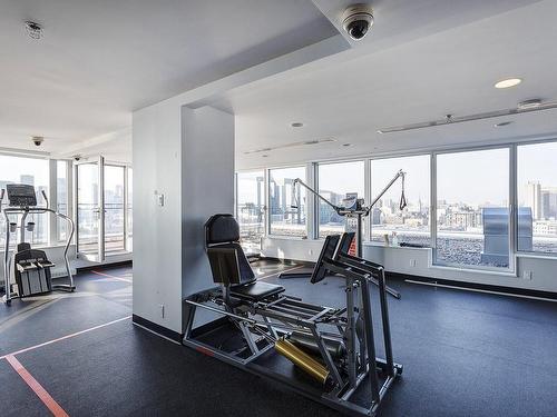 Exercise room - 1201-370 Rue St-André, Montréal (Ville-Marie), QC - Indoor Photo Showing Gym Room