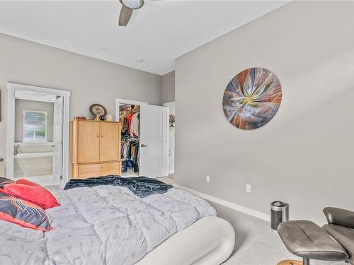 51-500 Corfield St, Parksville, BC - Indoor Photo Showing Bedroom