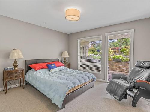 51-500 Corfield St, Parksville, BC - Indoor Photo Showing Bedroom