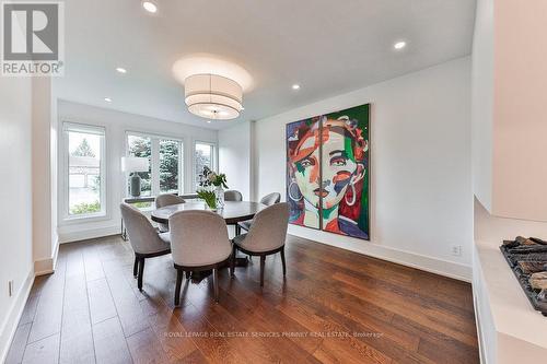 1036 Masters Green, Oakville, ON - Indoor Photo Showing Dining Room