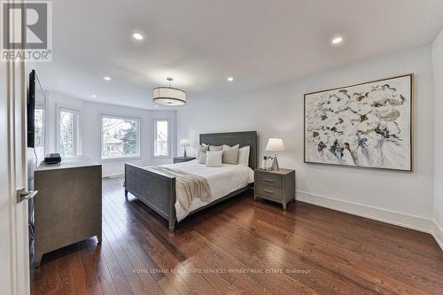 1036 Masters Green, Oakville, ON - Indoor Photo Showing Bedroom
