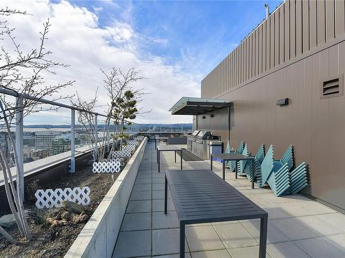704-845 Johnson St, Victoria, BC - Outdoor With View