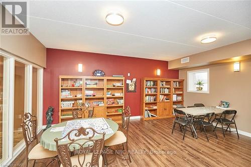 #113 -4644 Pettit Ave, Niagara Falls, ON - Indoor Photo Showing Dining Room