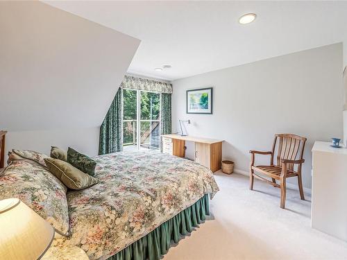 186 Holland Rd, Nanaimo, BC - Indoor Photo Showing Bedroom