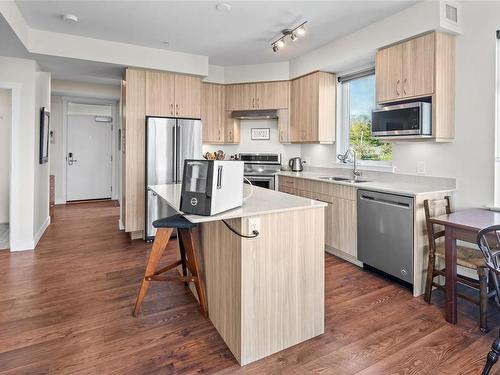 601-6609 Goodmere Rd, Sooke, BC - Indoor Photo Showing Kitchen With Stainless Steel Kitchen
