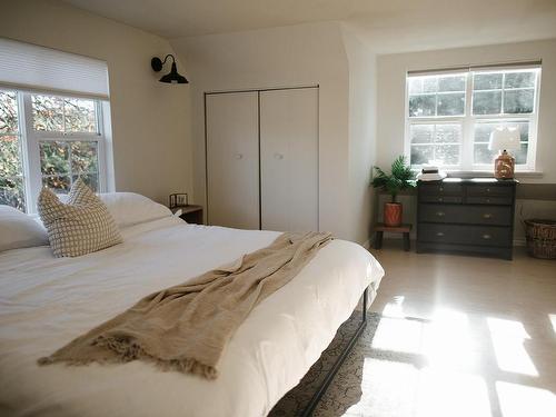 160 Petersen Rd, Campbell River, BC - Indoor Photo Showing Bedroom