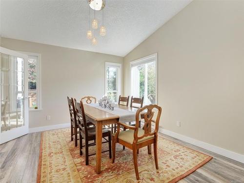 7130 Francis Rd, Sooke, BC - Indoor Photo Showing Dining Room