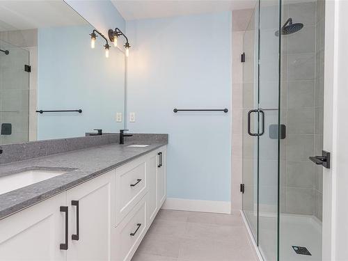 145-3501 Dunlin St, Colwood, BC - Indoor Photo Showing Bathroom