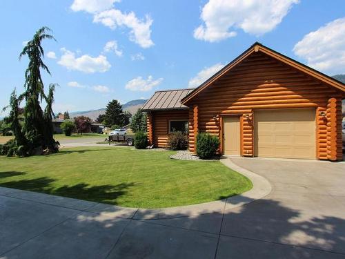 351 Lakeshore Drive, Chase, BC - Outdoor