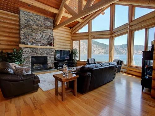 351 Lakeshore Drive, Chase, BC - Indoor Photo Showing Living Room With Fireplace