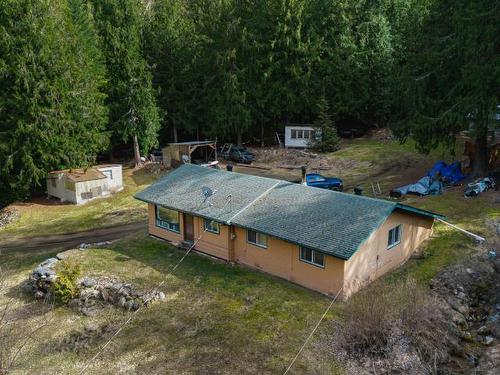2055 Agate Bay Rd, Barriere, BC - Outdoor