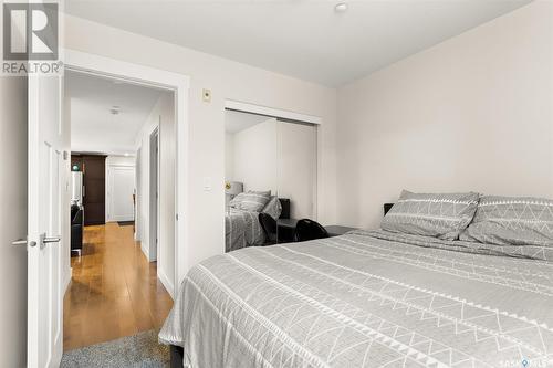 303 1863 Rae Street, Regina, SK - Indoor Photo Showing Bedroom