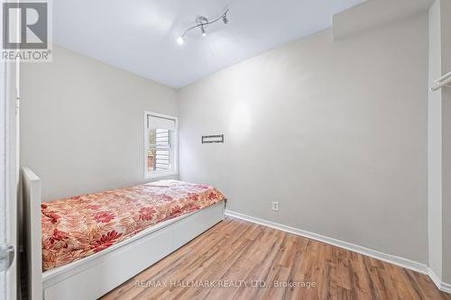 180 Lippincott Street, Toronto, ON - Indoor Photo Showing Bedroom