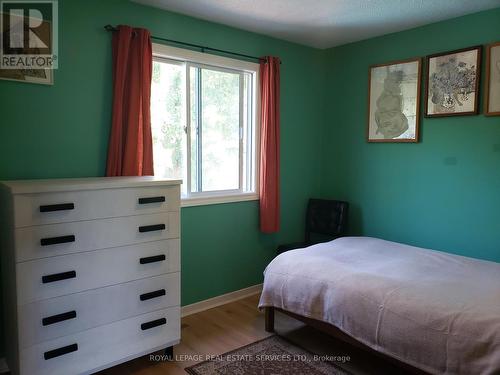 3631 Shadbush Crt, Mississauga, ON - Indoor Photo Showing Bedroom