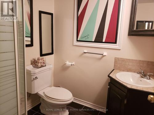3631 Shadbush Crt, Mississauga, ON - Indoor Photo Showing Bathroom