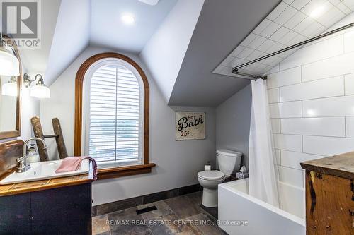 627 Bayshore Boulevard, Burlington, ON - Indoor Photo Showing Bathroom