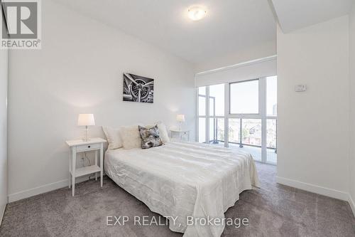 #707 -550 North Service Rd, Grimsby, ON - Indoor Photo Showing Bedroom