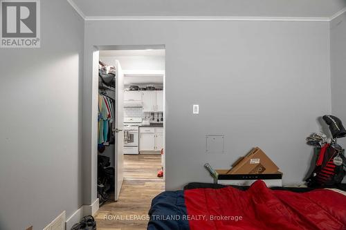 726 Elias St, London, ON - Indoor Photo Showing Bedroom