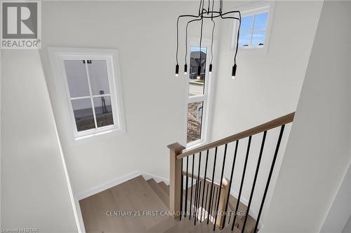 1918 Fountain Grass Drive, London, ON - Indoor Photo Showing Other Room