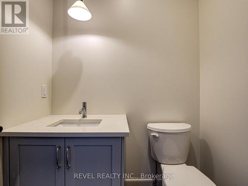 75 Trailview Drive, Tillsonburg, ON - Indoor Photo Showing Bathroom