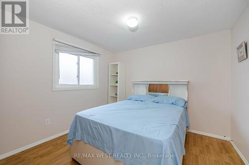 54 Abelard Ave, Brampton, ON - Indoor Photo Showing Bedroom