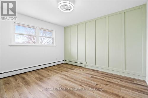 14 Glencairn Dr, St. Catharines, ON - Indoor Photo Showing Other Room