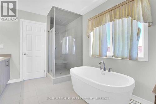 51 Gould Crescent, New Tecumseth, ON - Indoor Photo Showing Bathroom