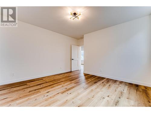 7155 Apex Drive, Vernon, BC - Indoor Photo Showing Other Room