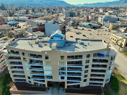 602-86 Lakeshore Drive, Penticton, BC - Outdoor With View