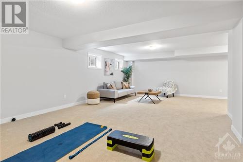 120 Hackamore Crescent, Ottawa, ON - Indoor Photo Showing Other Room